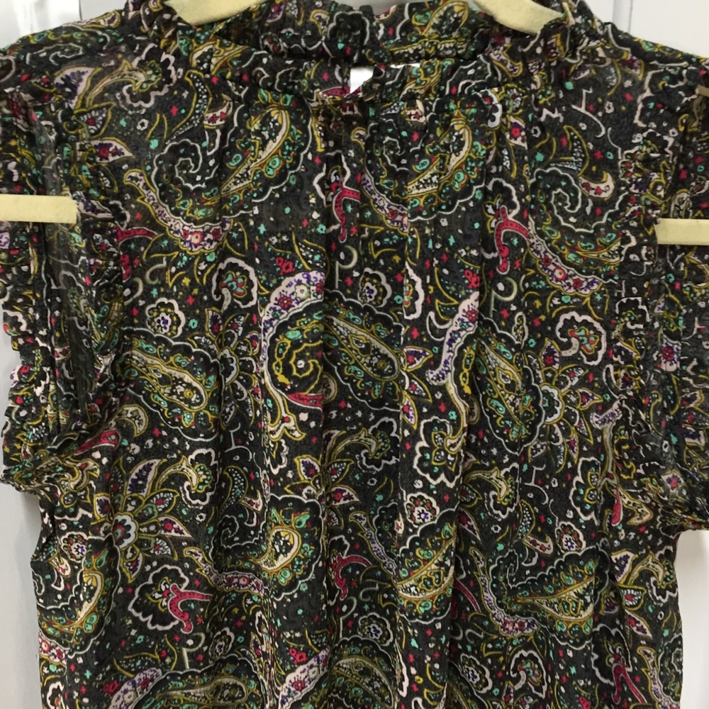 GAP Black & Green Paisley Top - Picture 6 of 16